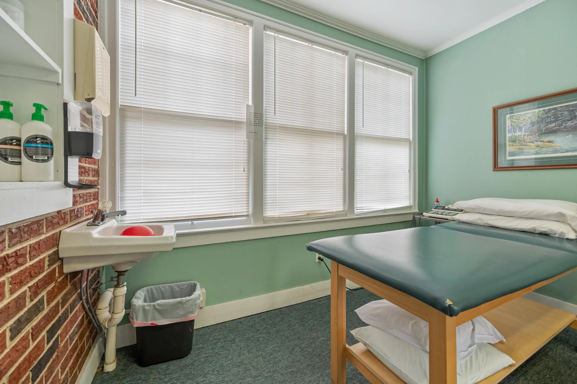 815 E Main ST - Photo 44
