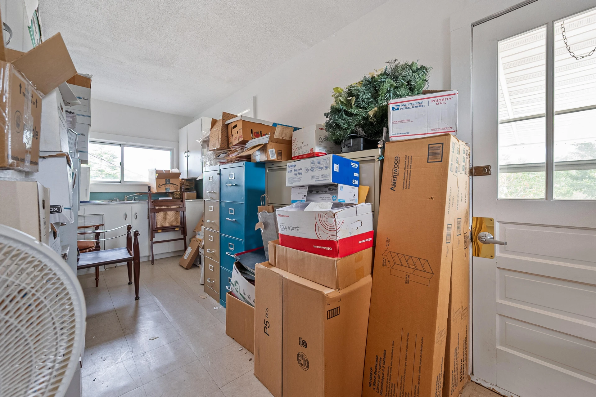 815 E Main ST - Photo 50