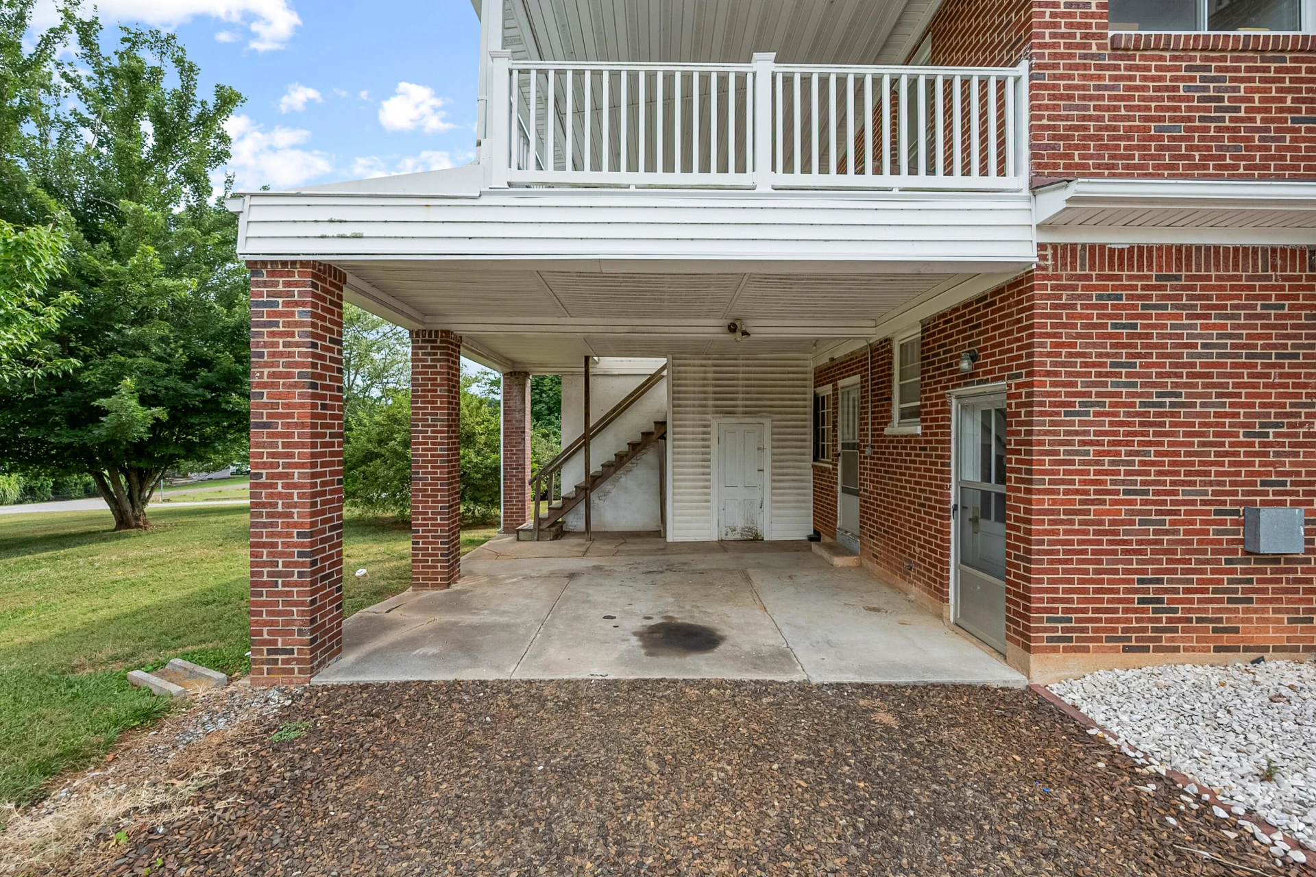 815 E Main ST - Photo 73