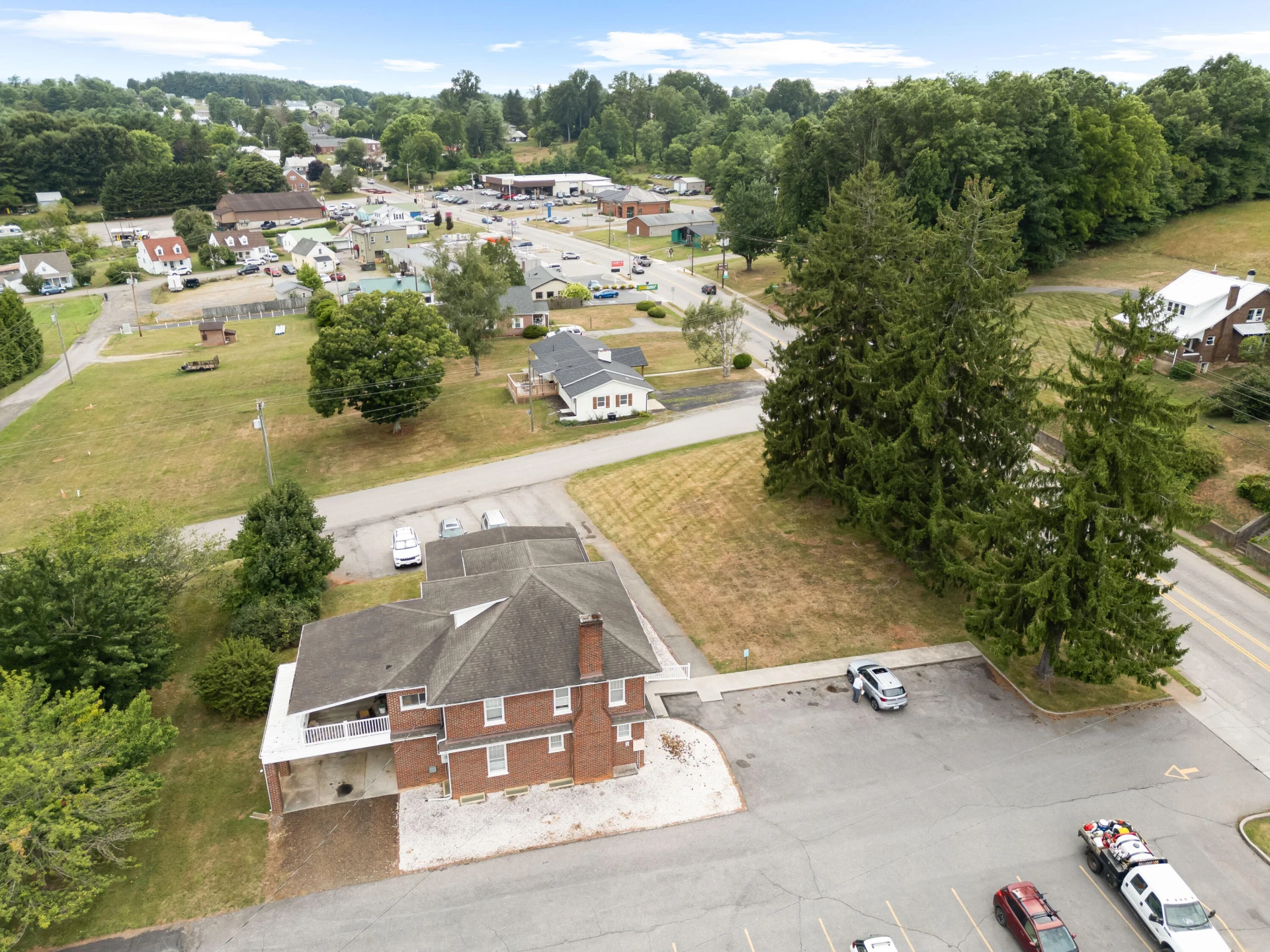 815 E Main ST - Photo 87