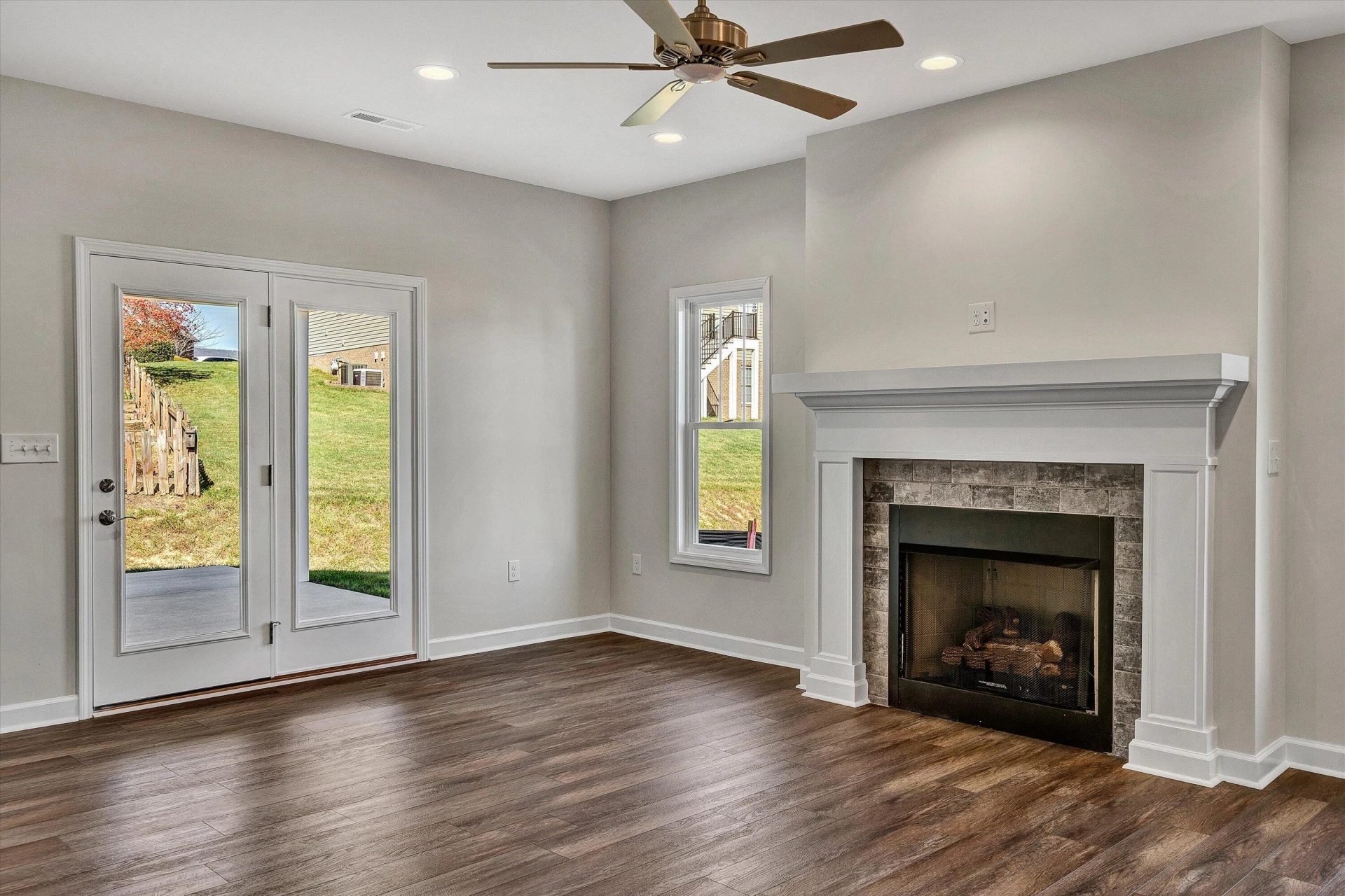 2240 Foxfield LN - Photo 8