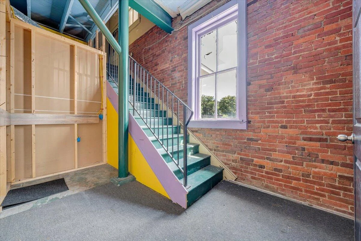 803 S Lexington AVE - Photo 29