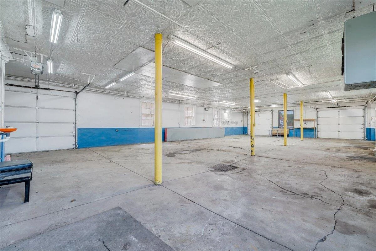 803 S Lexington AVE - Photo 43