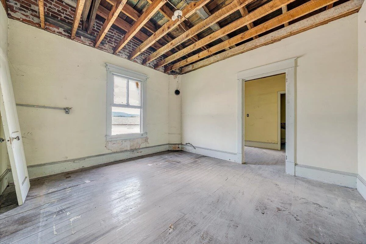 803 S Lexington AVE - Photo 46