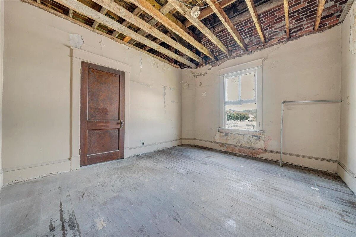 803 S Lexington AVE - Photo 47