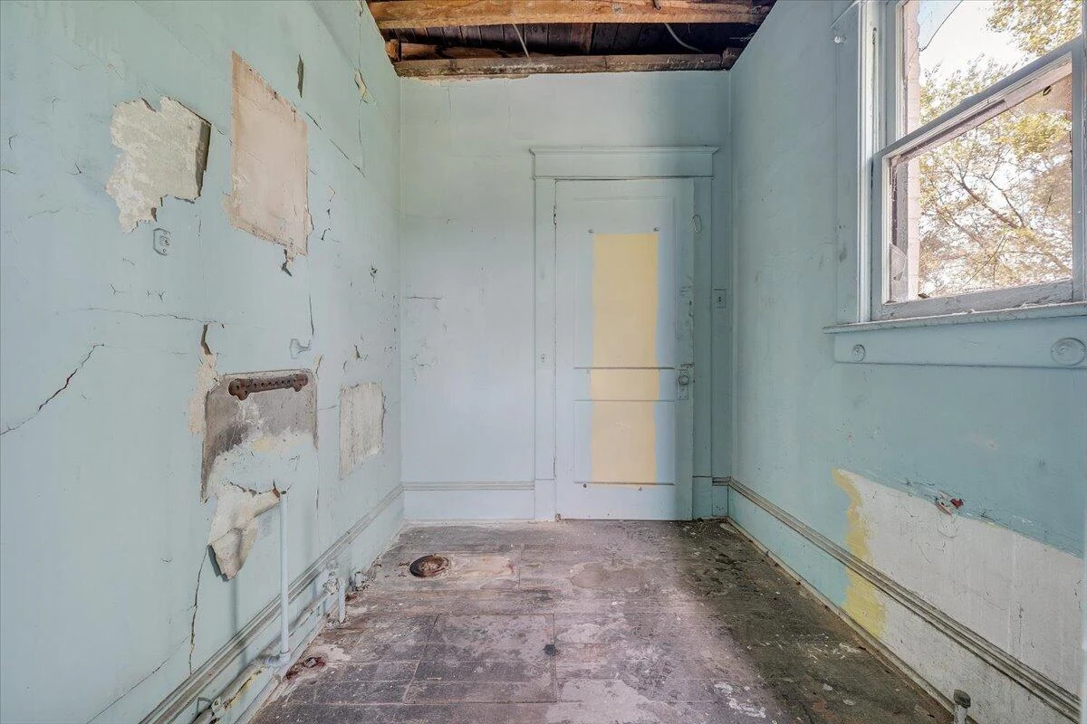 803 S Lexington AVE - Photo 52