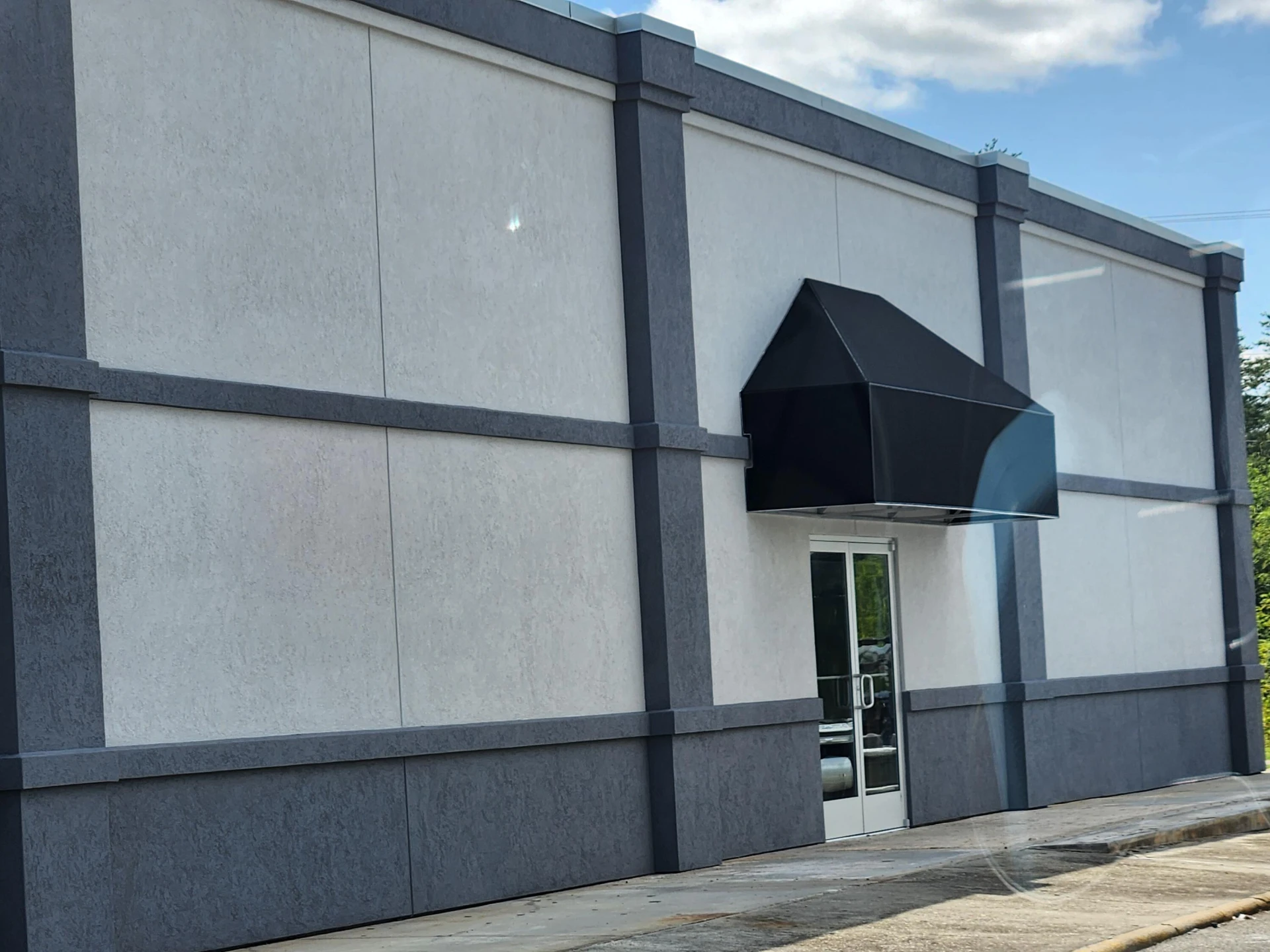 934 E Main ST - Photo 2