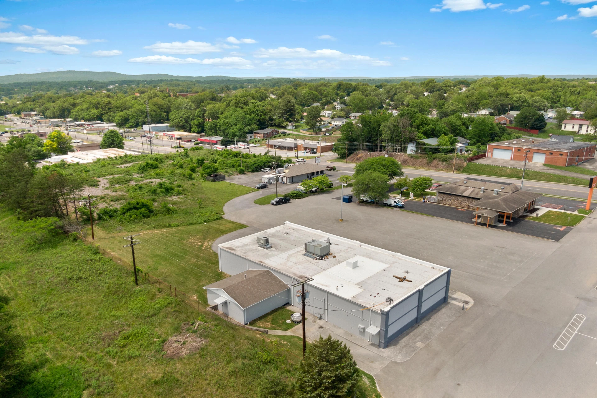 934 E Main ST - Photo 22