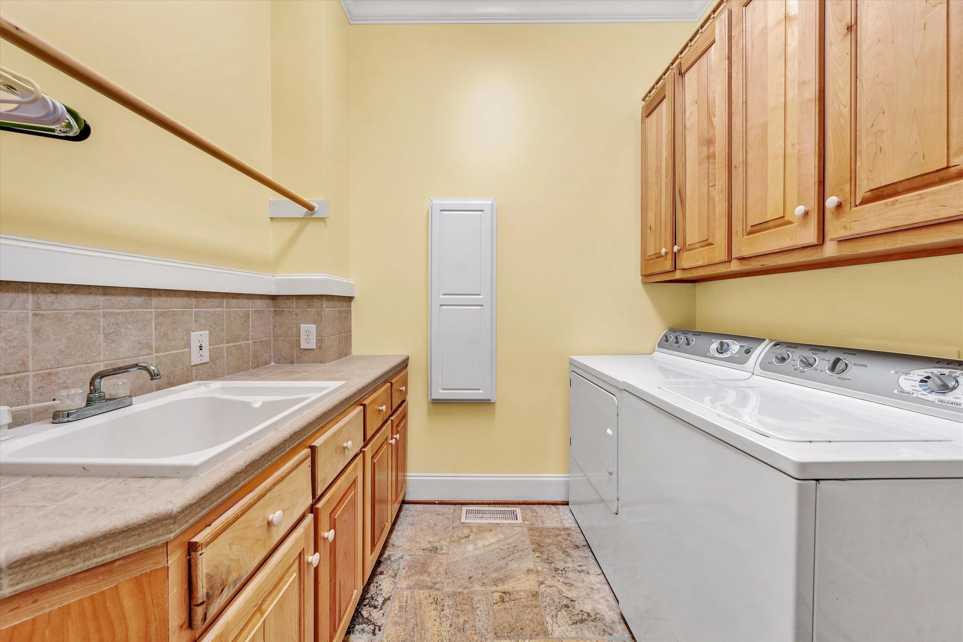 318 Egret DR - Photo 42