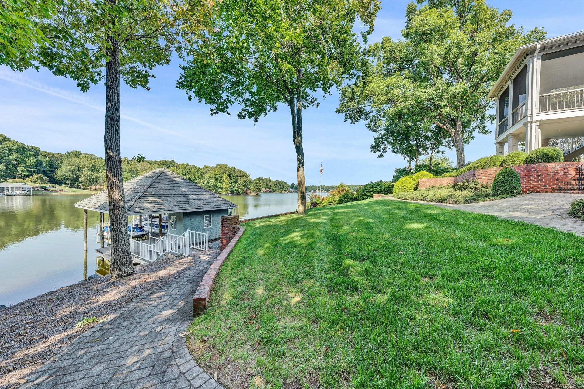 318 Egret DR - Photo 87