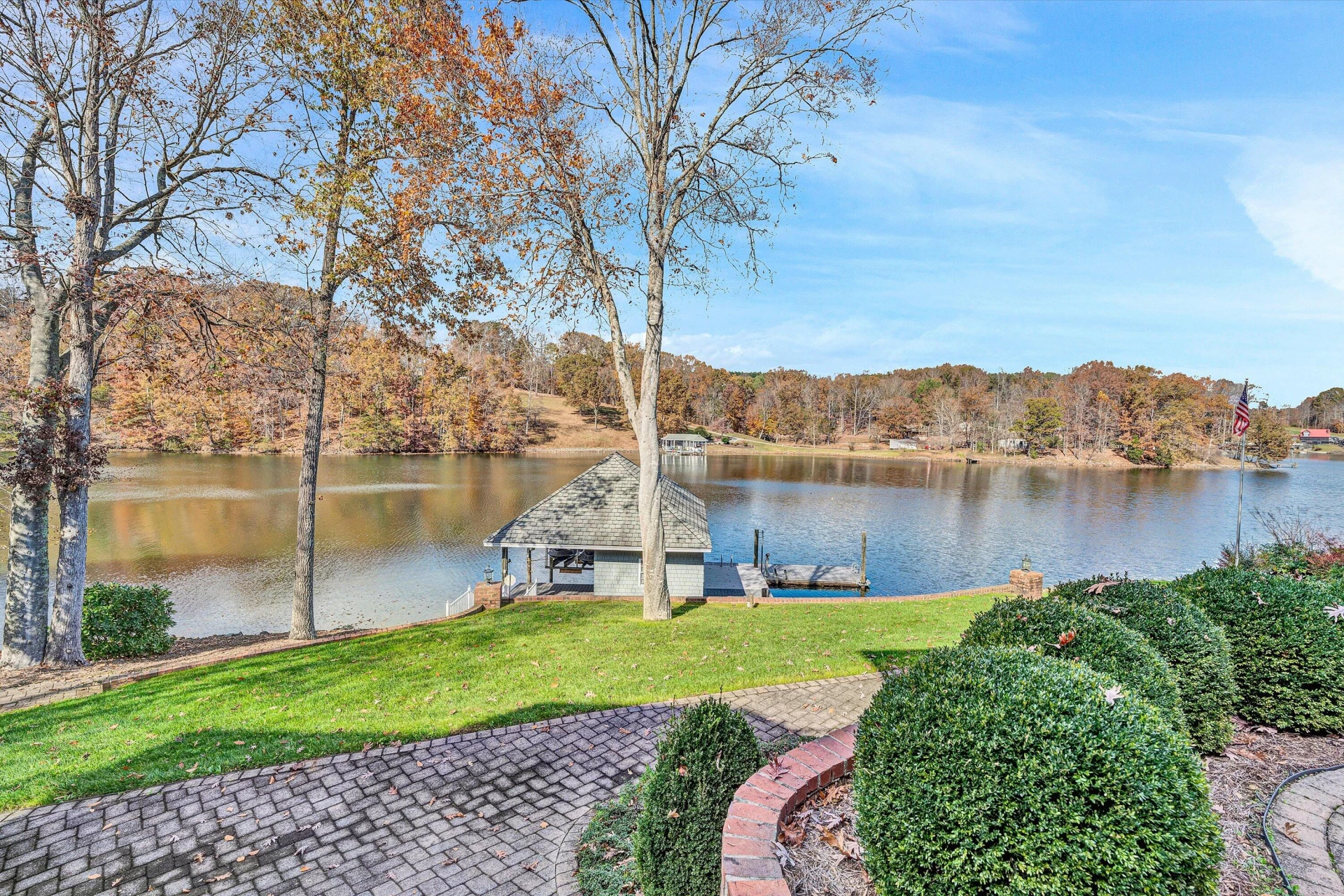 318 Egret DR - Photo 90
