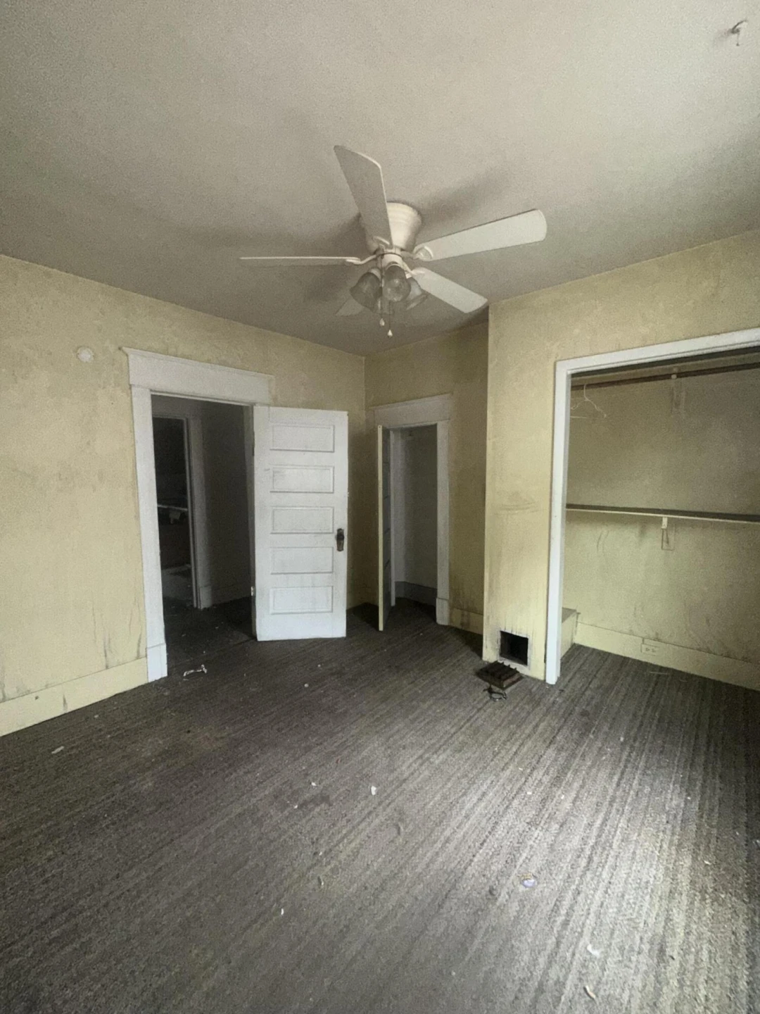 707 Bullitt AVE SE - Photo 3