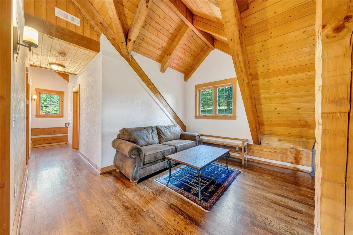 1088 Hollandsworth RD NW - Photo 21