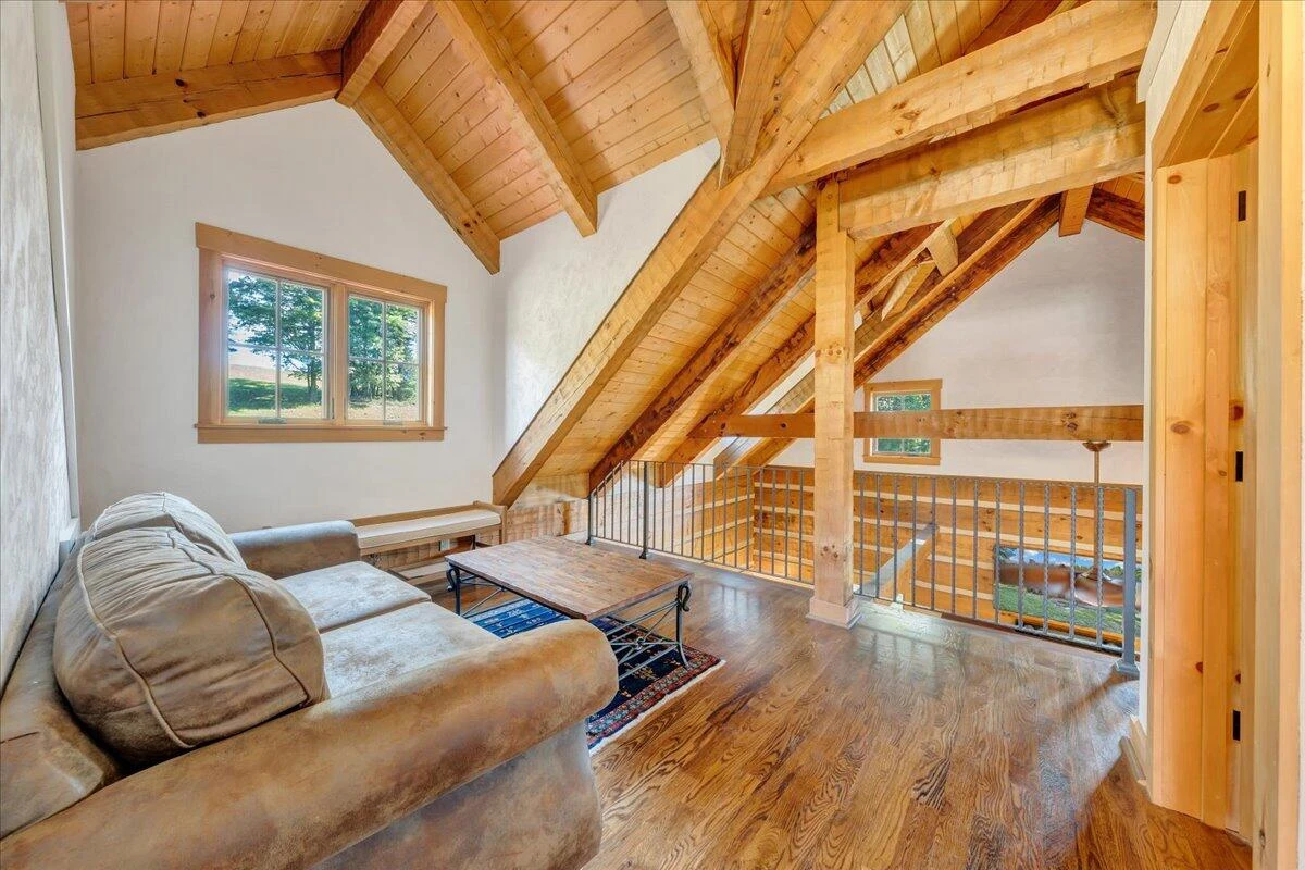 1088 Hollandsworth RD NW - Photo 22