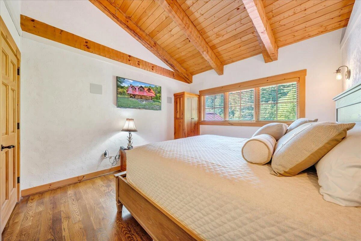 1088 Hollandsworth RD NW - Photo 27