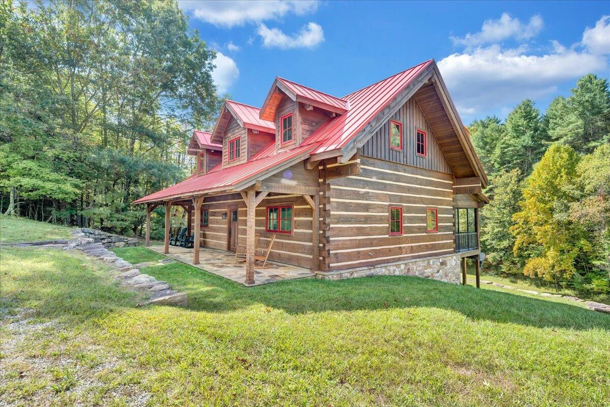 1088 Hollandsworth RD NW - Photo 43