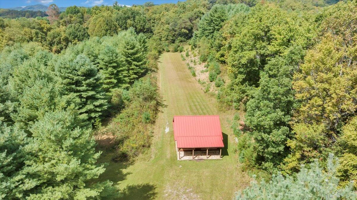 1088 Hollandsworth RD NW - Photo 82