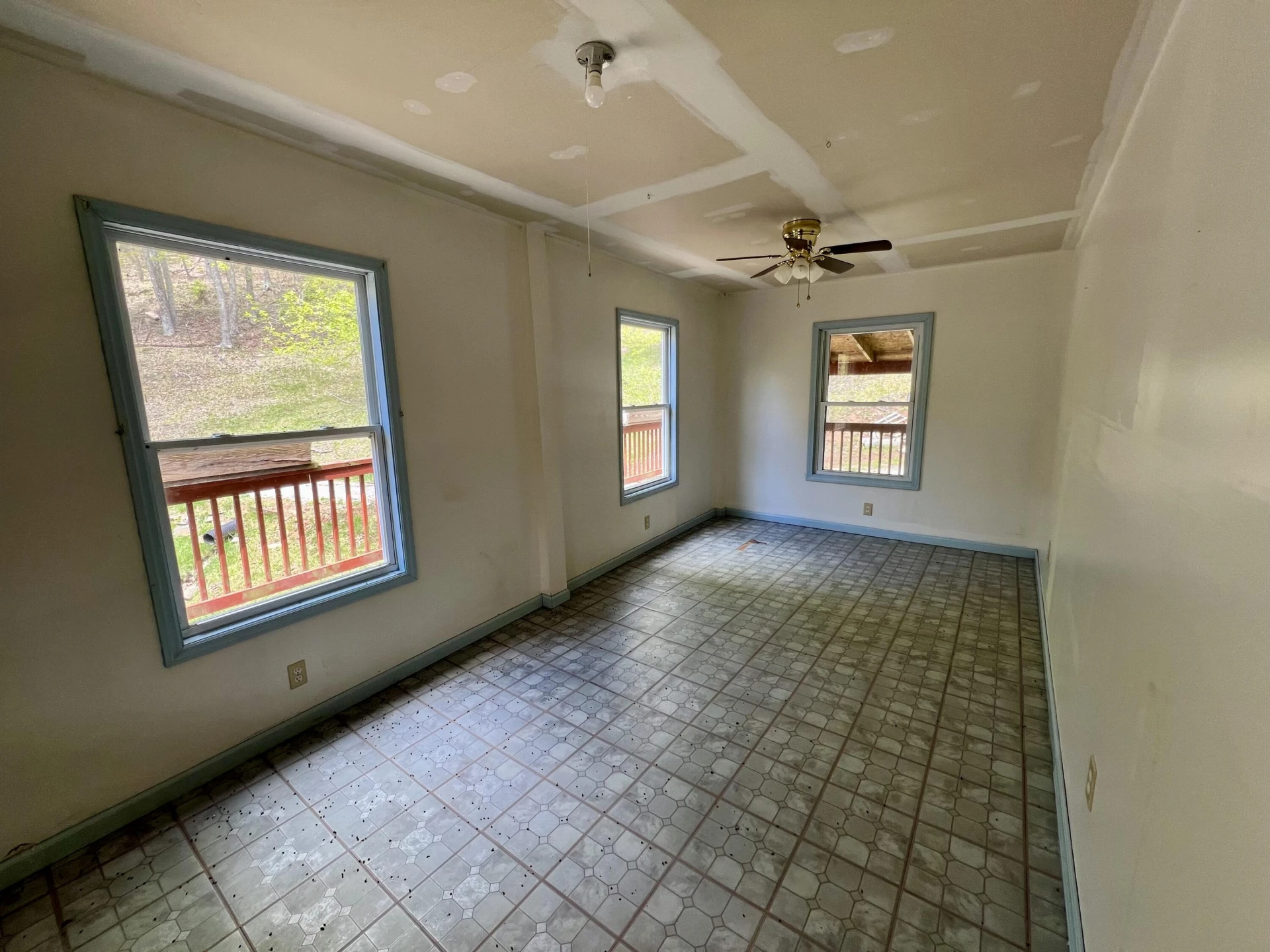 3002 Old Waiteville RD - Photo 12