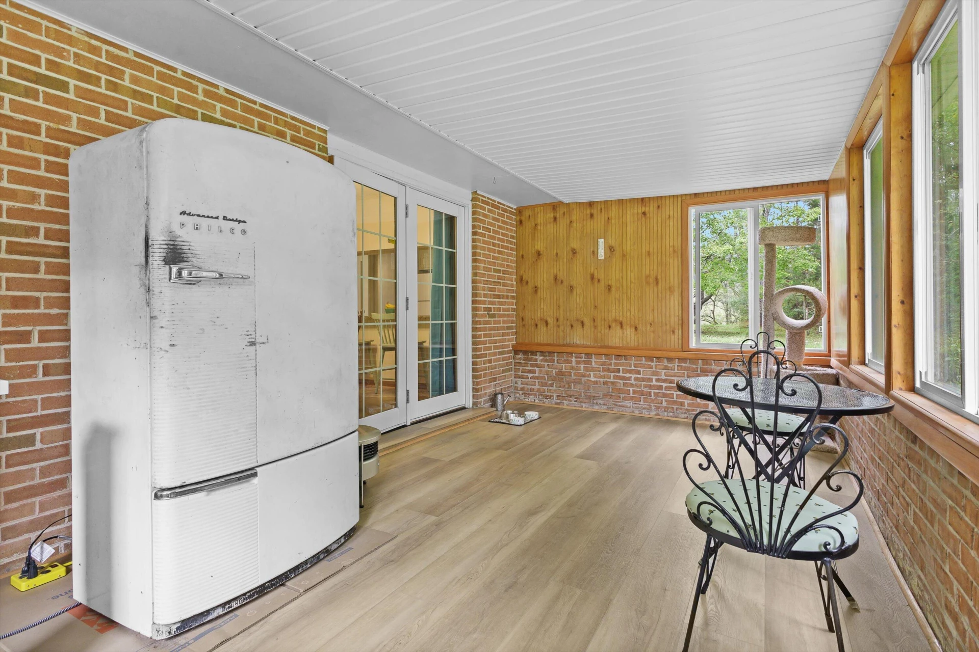 2560 Fishers View RD - Photo 24