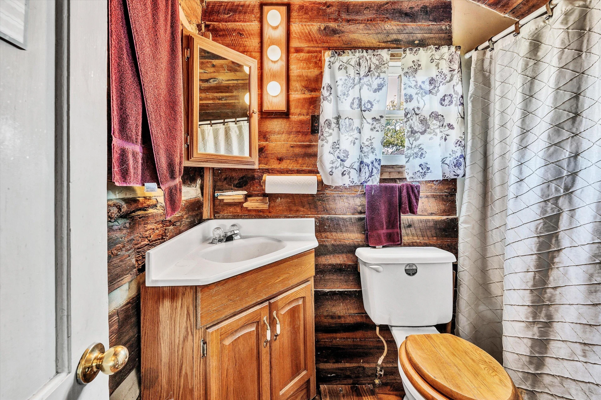1155 Gaston RD - Photo 15
