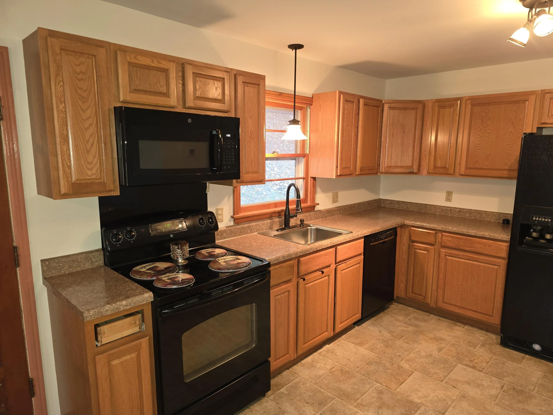 7464 Marie DR - Photo 7