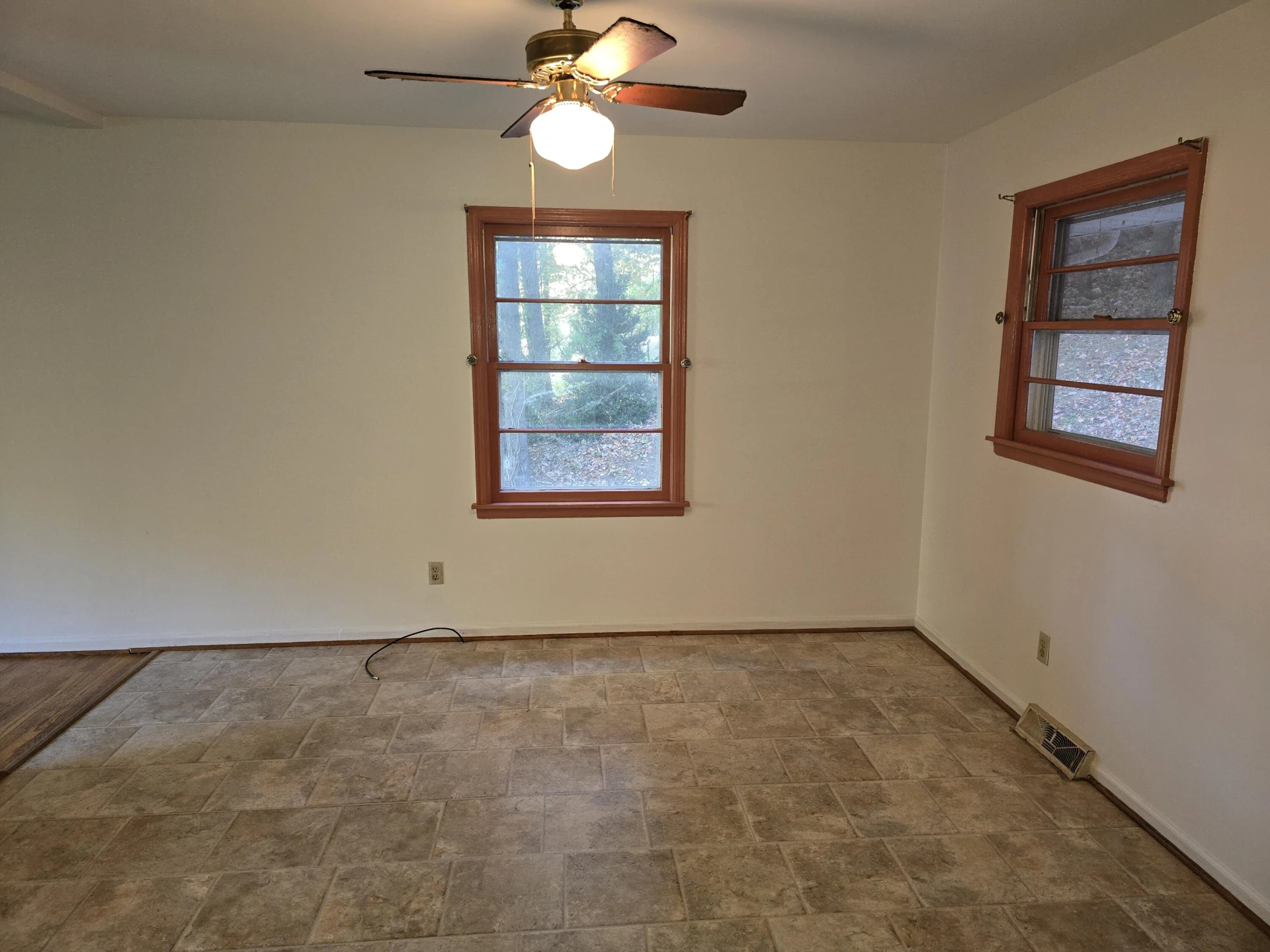7464 Marie DR - Photo 9