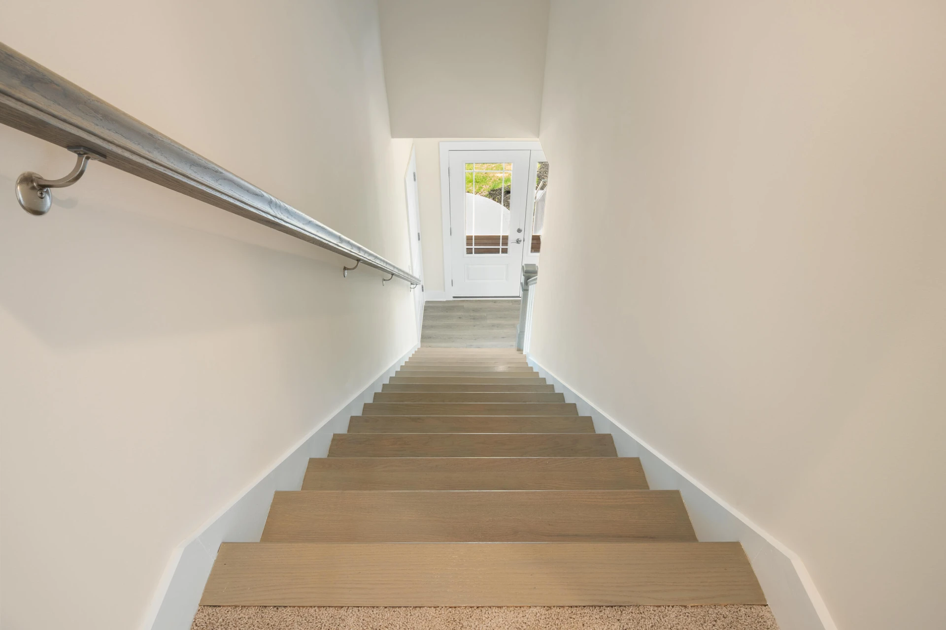 6913 Doral DR - Photo 30