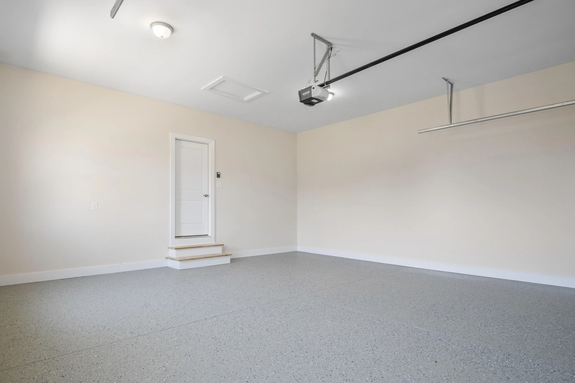 6913 Doral DR - Photo 40