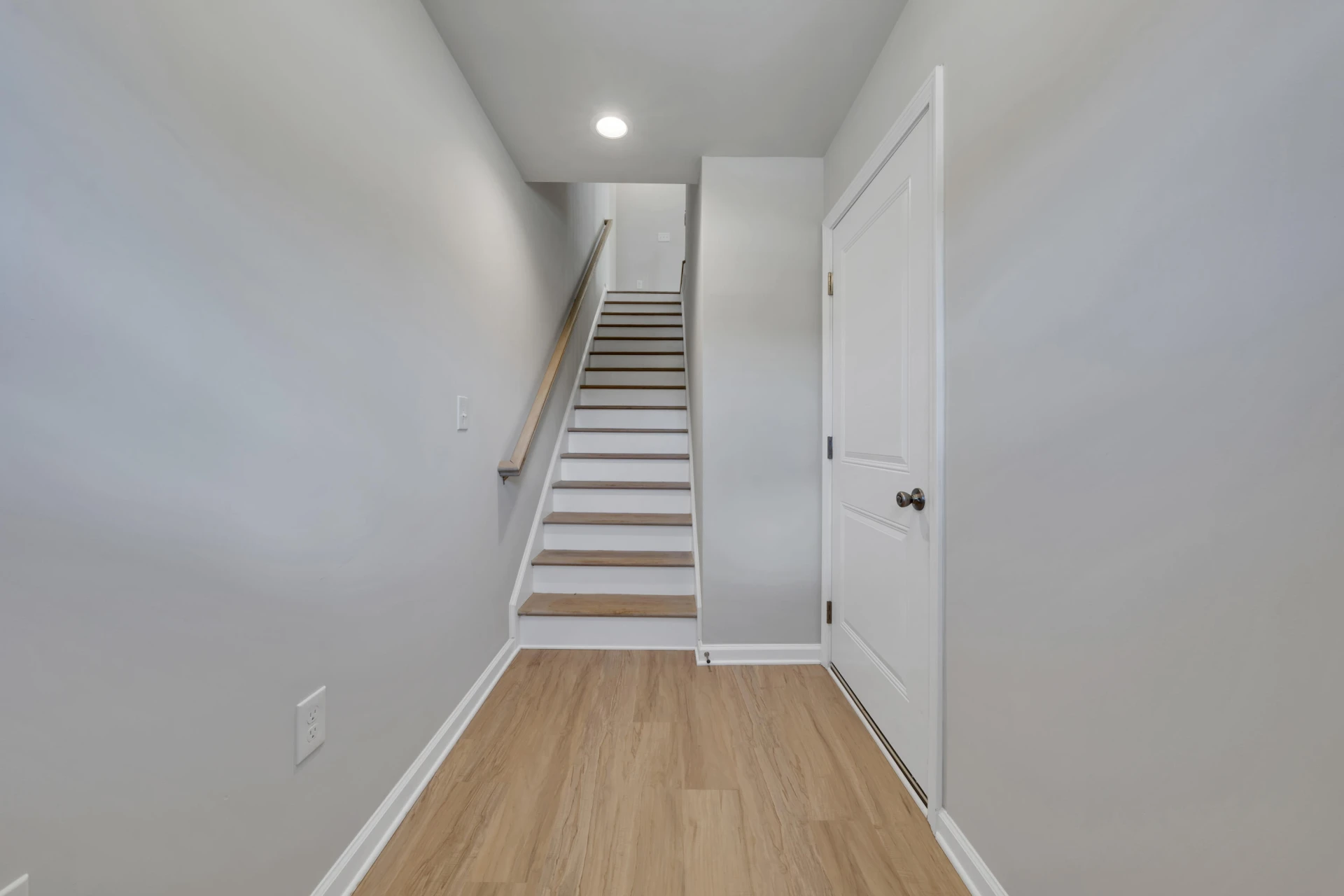 3740 Crescent Ridge DR SW - Photo 3