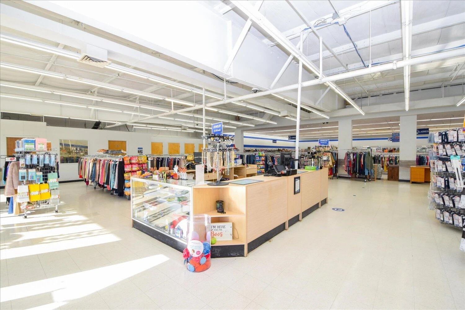 1045 North Main ST - Photo 10