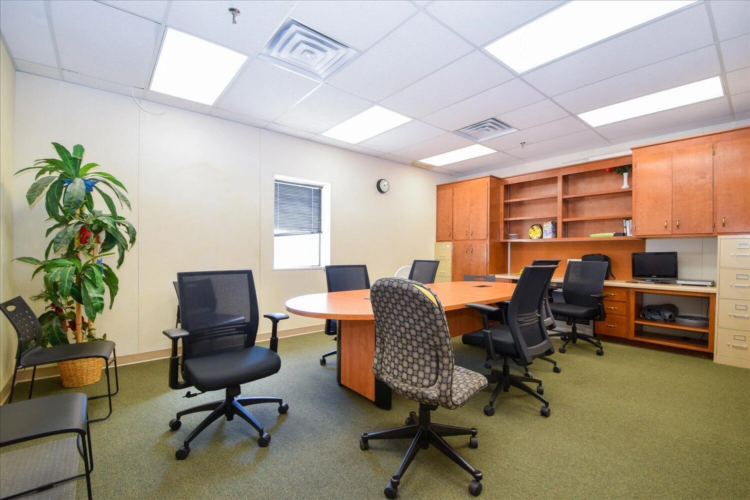 1045 North Main ST - Photo 18