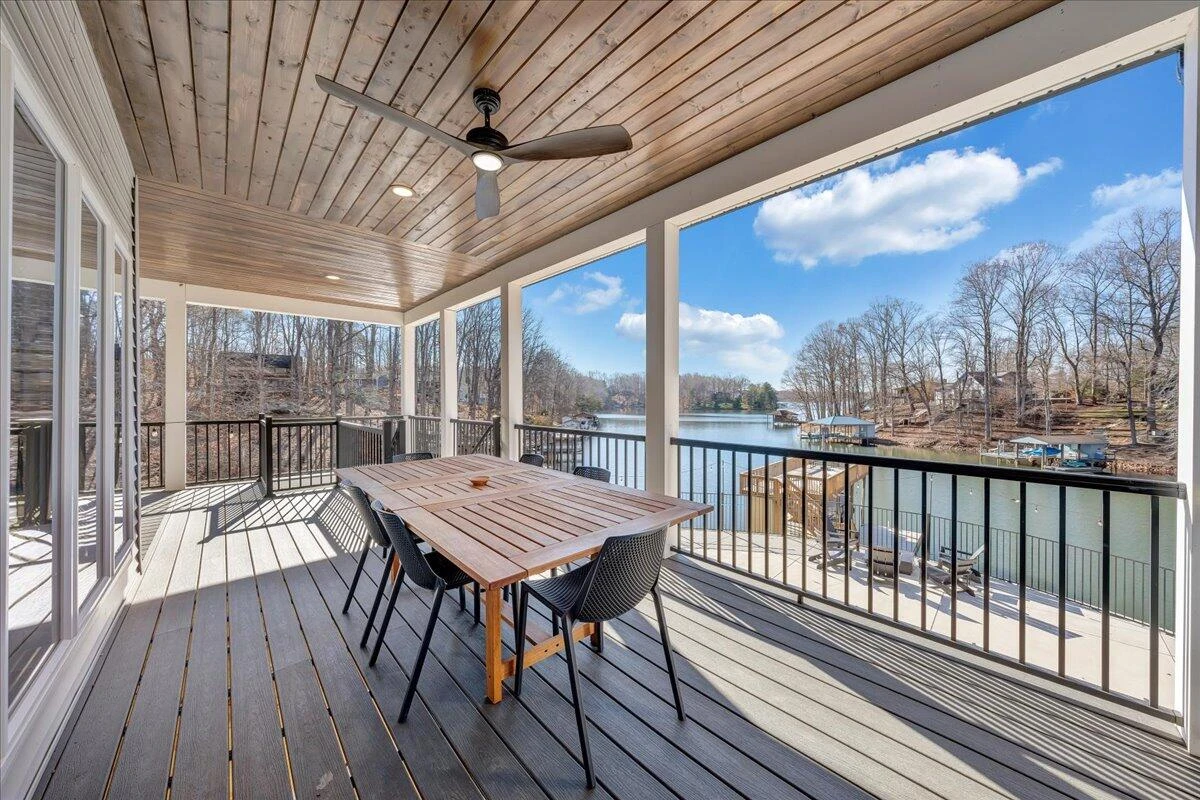 610 Surfside DR - Photo 35