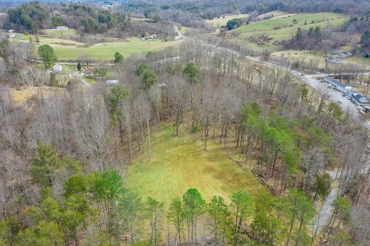 6427 Bent Mountain RD