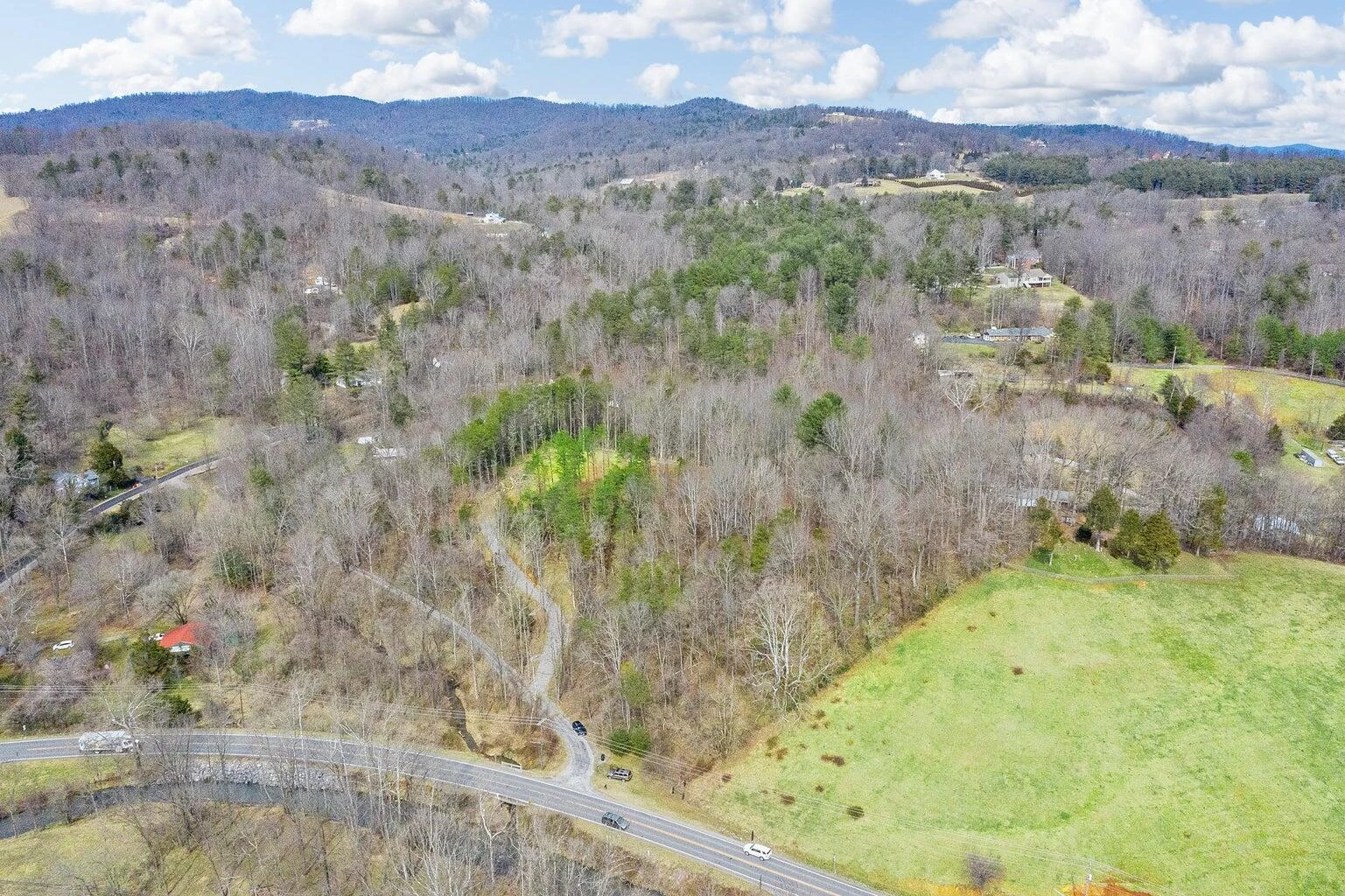6427 Bent Mountain RD - Photo 2