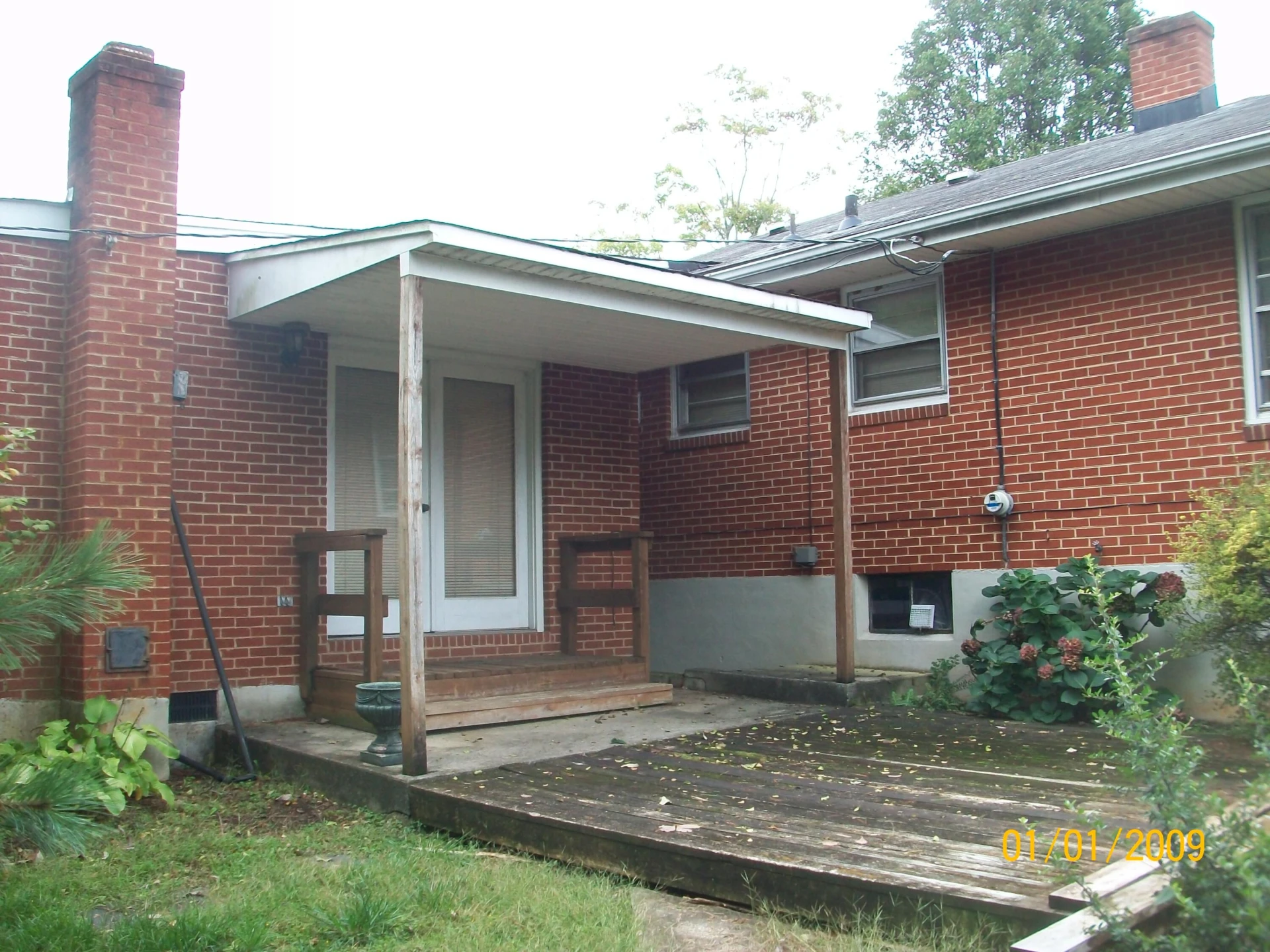 230 Crittendon AVE NE - Photo 27