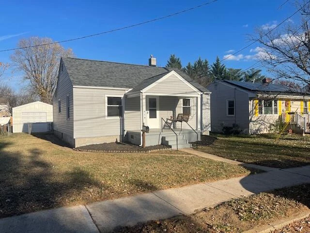 419 Front AVE