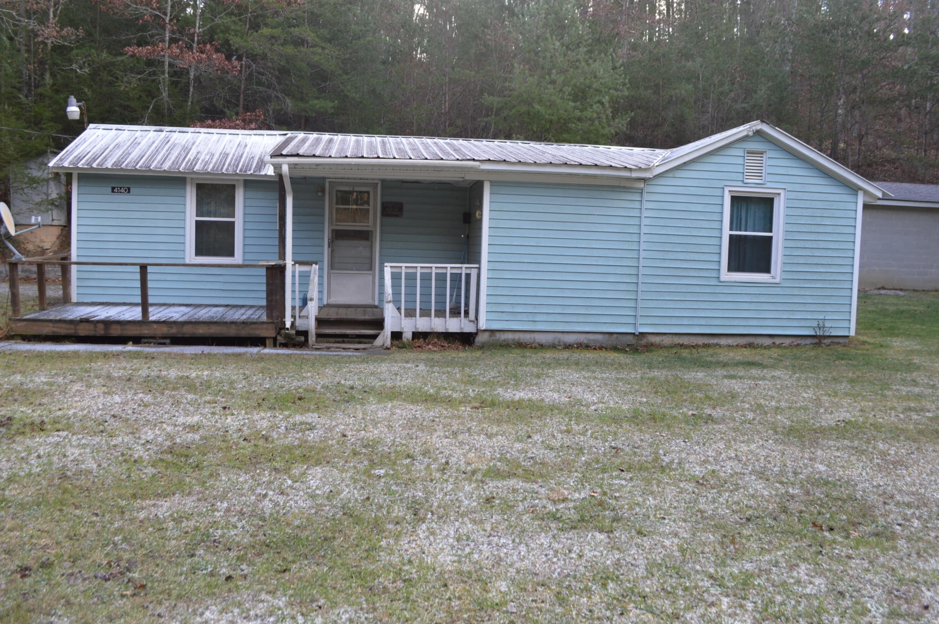 4140 Peaceful Valley RD - Photo 2
