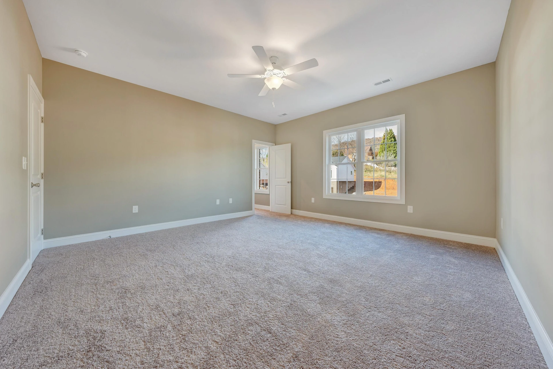 5679 Huntridge RD - Photo 10