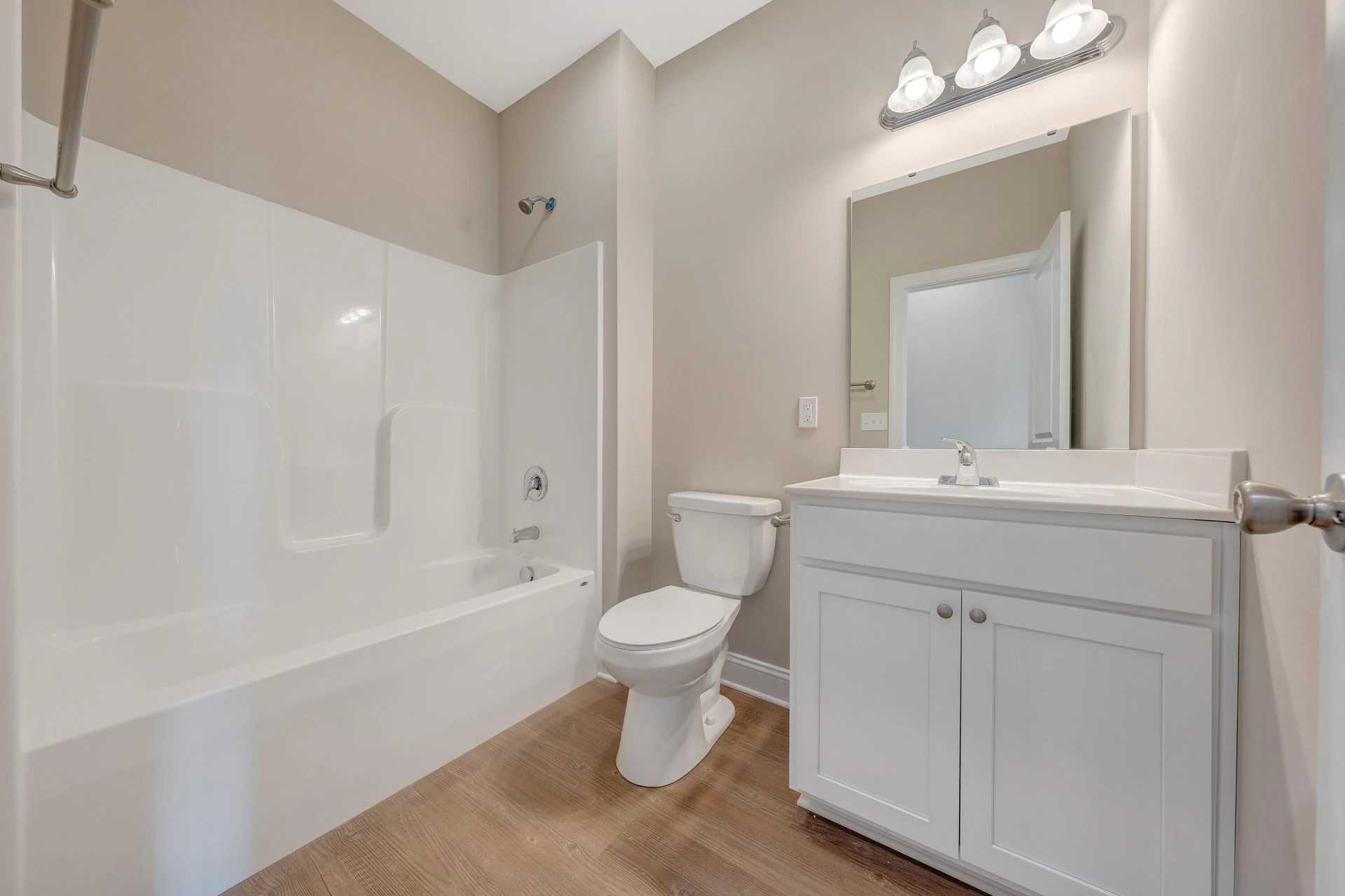 5679 Huntridge RD - Photo 14