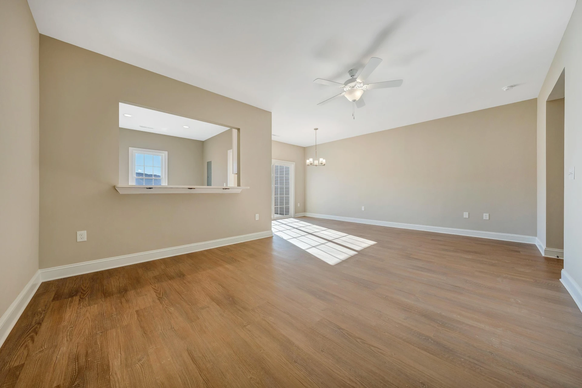 5679 Huntridge RD - Photo 3