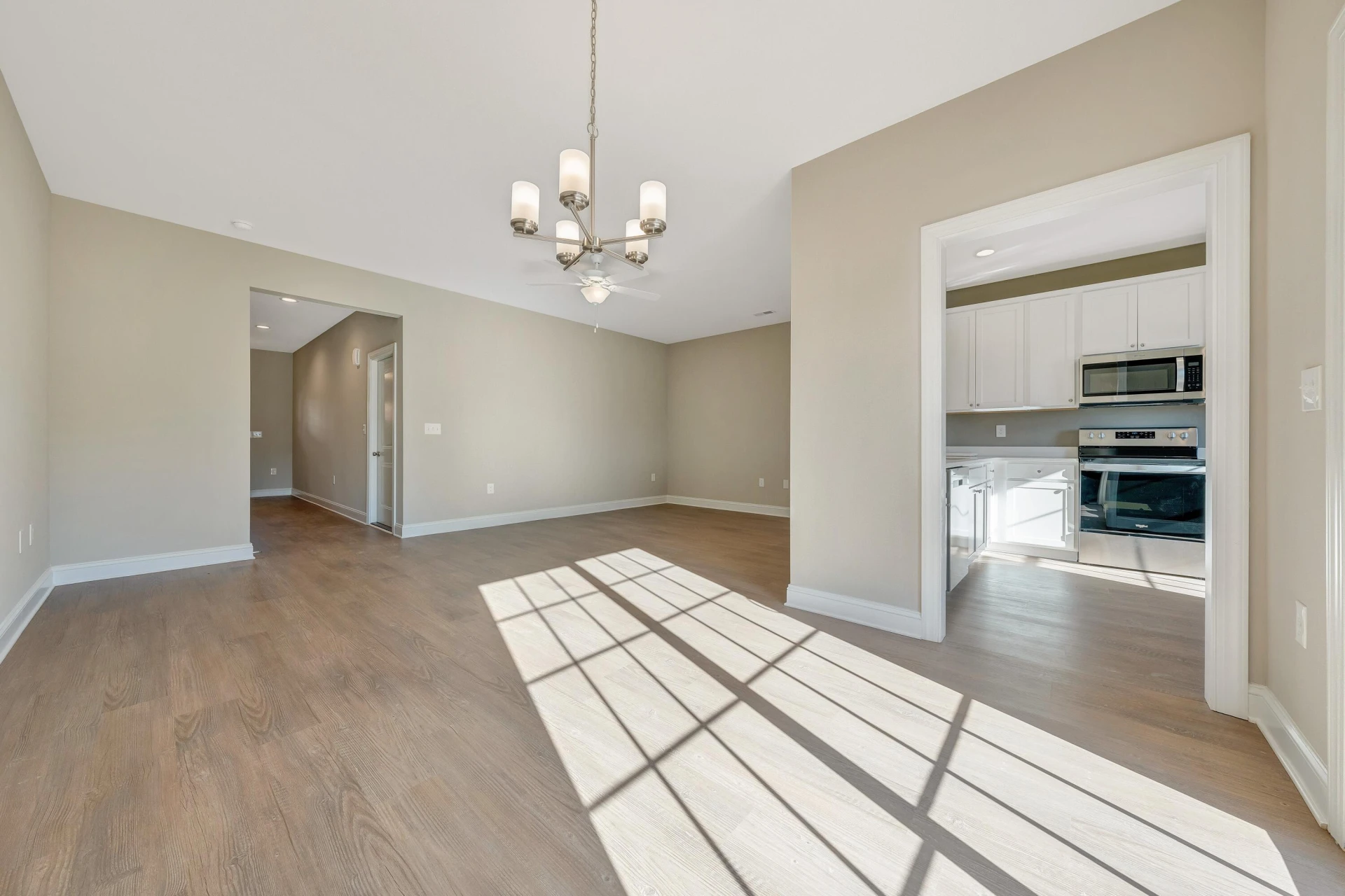 5679 Huntridge RD - Photo 7