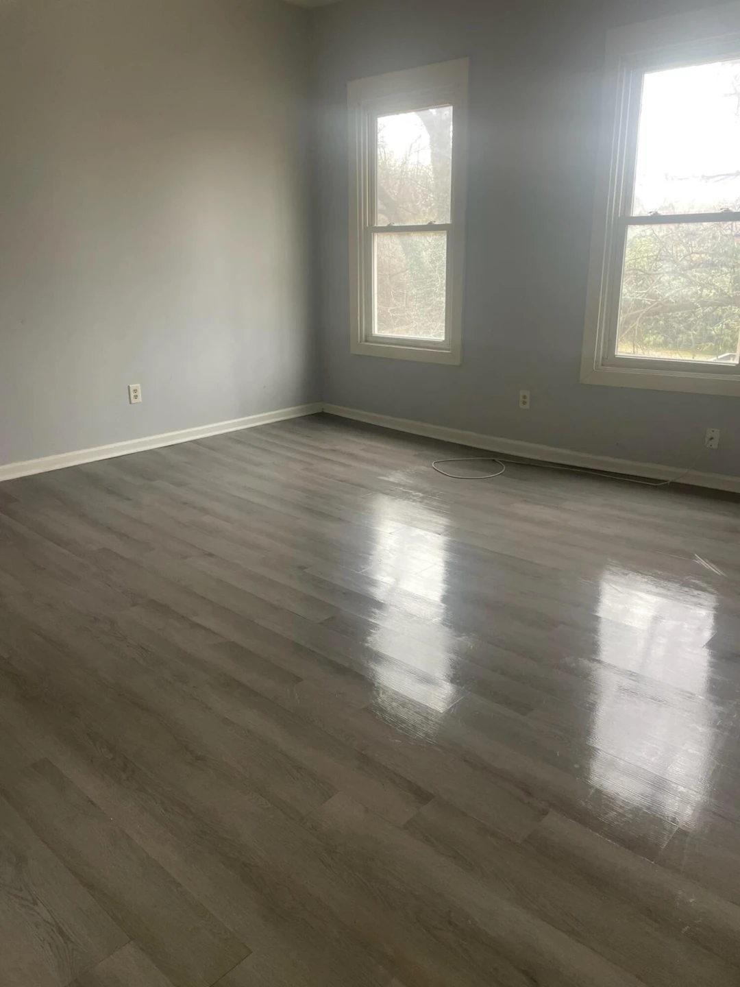 1110 Campbell AVE SW - Photo 2