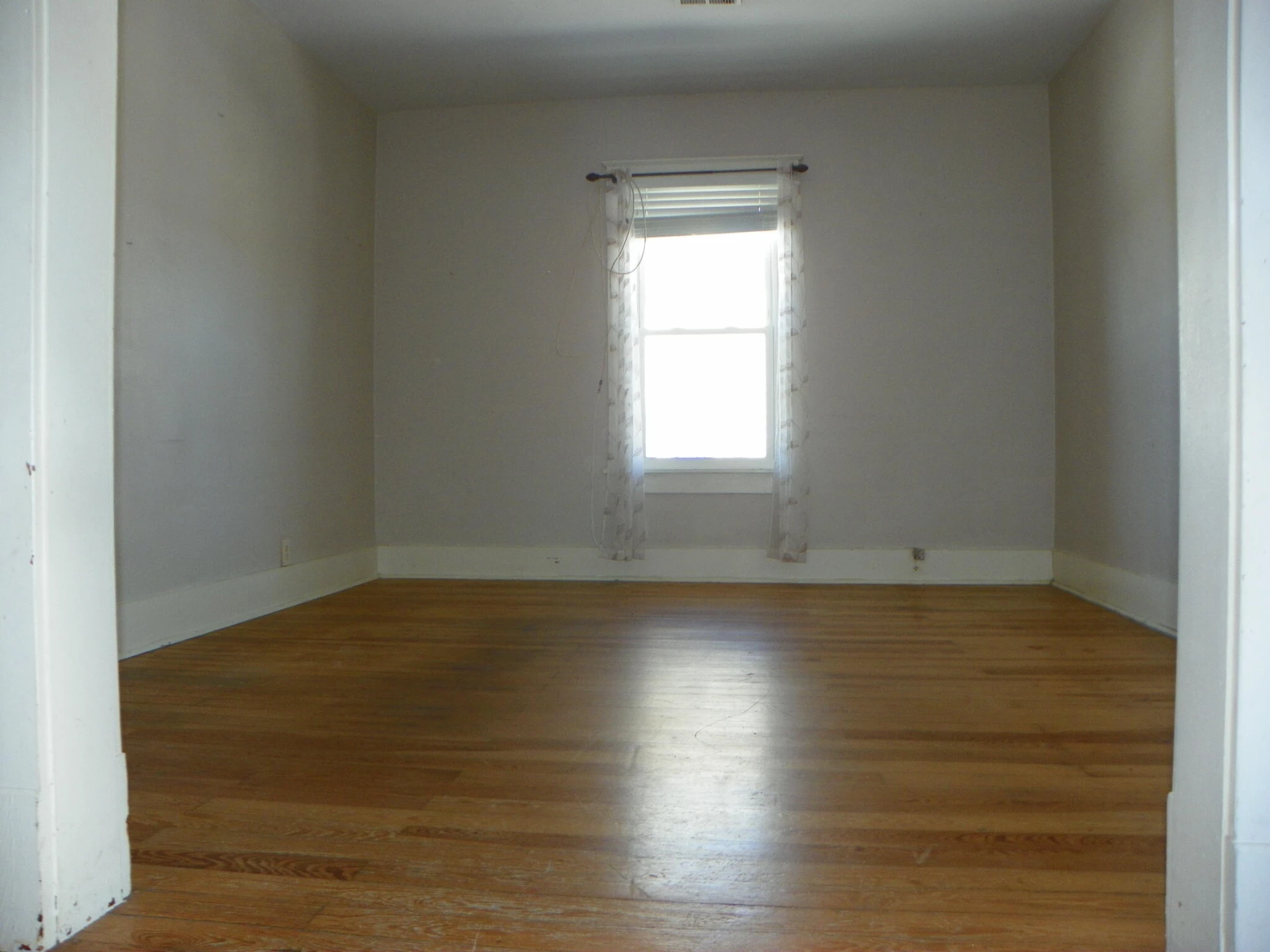 841 Front ST - Photo 9