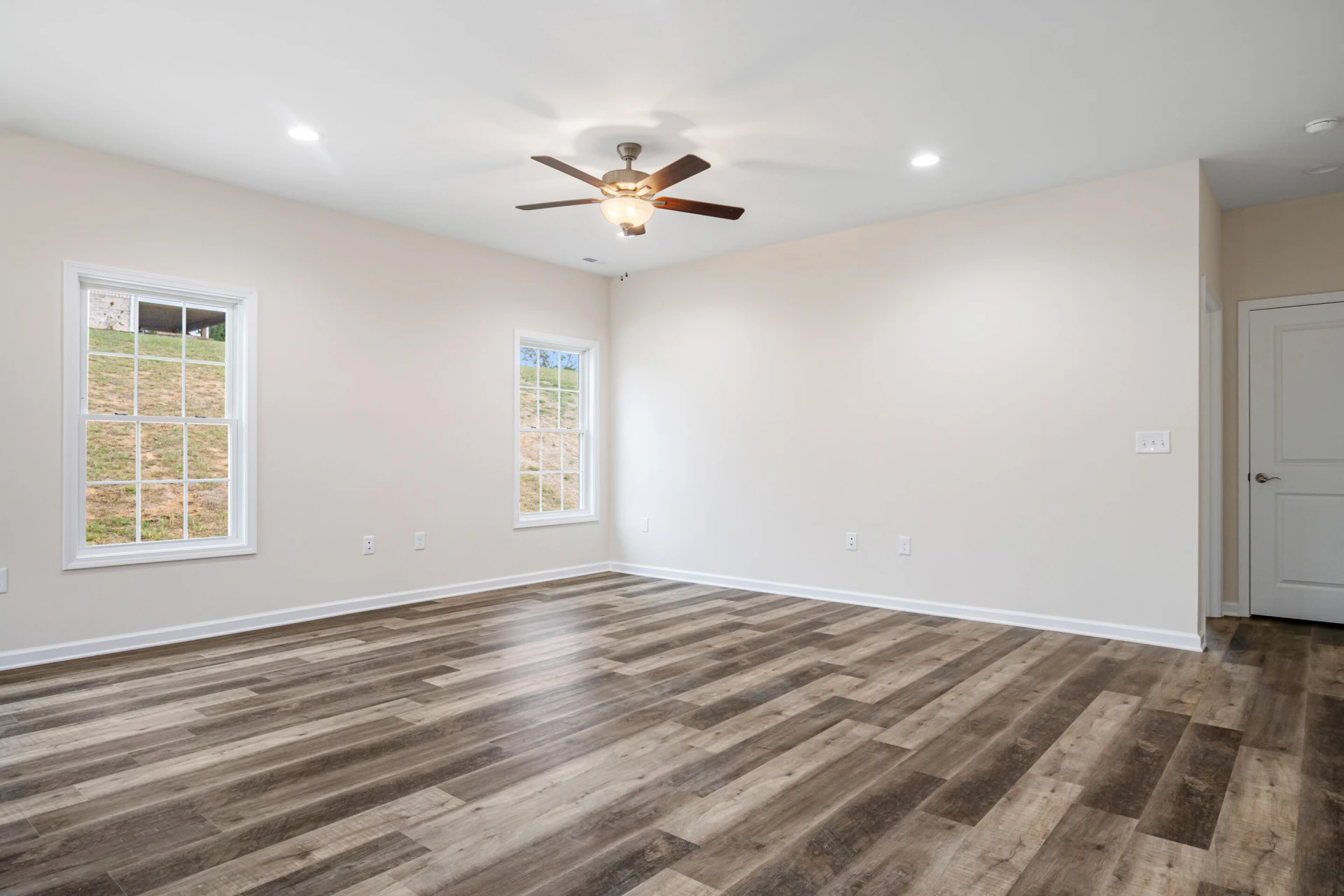 5506 New Pleasant WAY - Photo 15