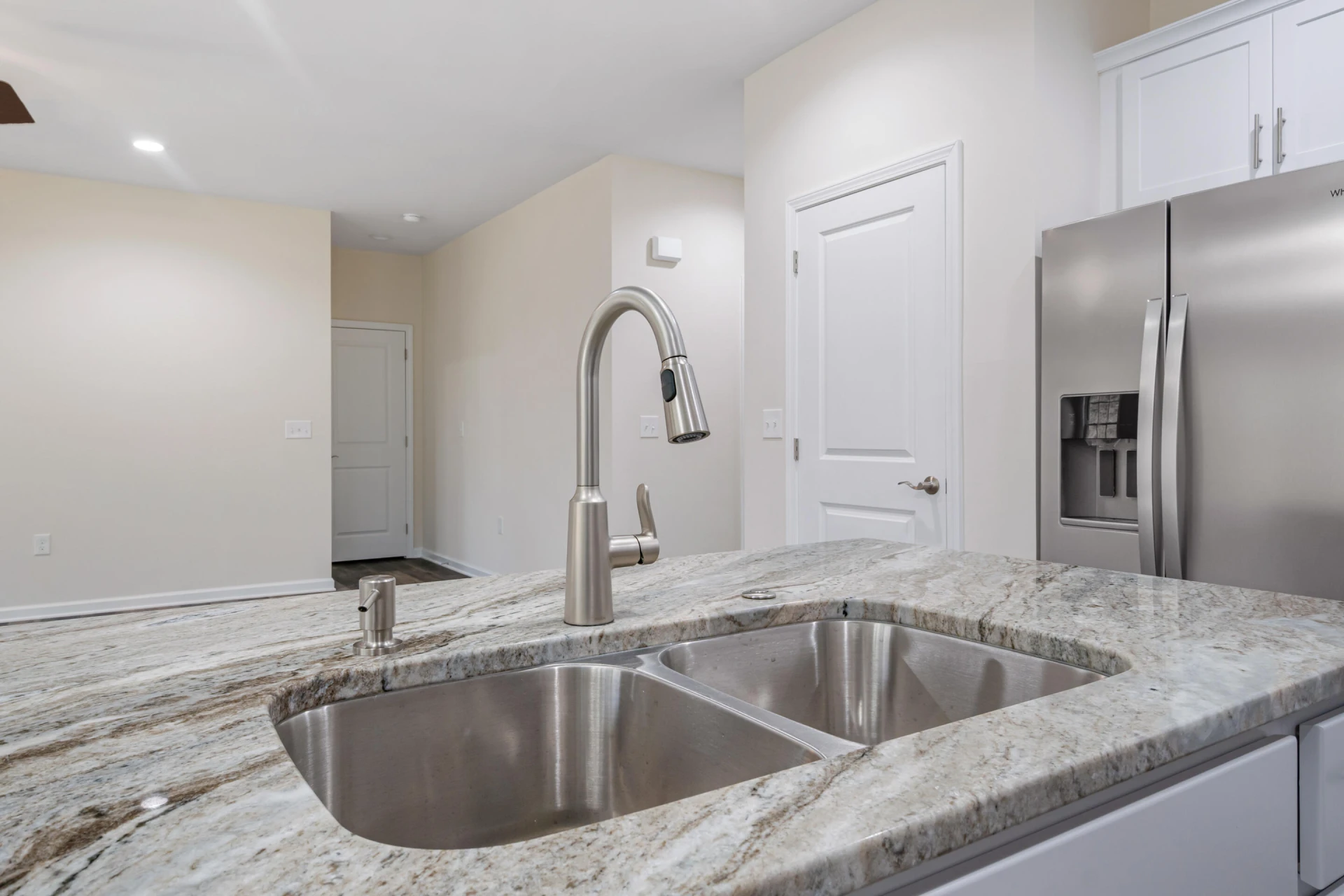 5506 New Pleasant WAY - Photo 21