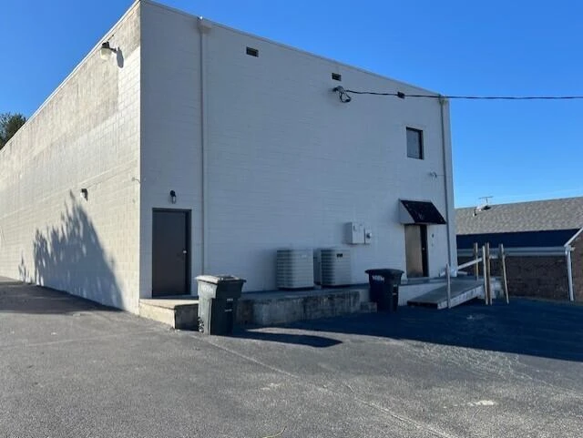 114 Jefferson AVE #& 122 - Photo 3