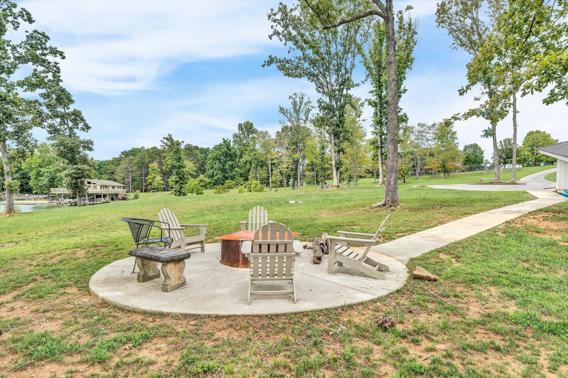 2124 Merriman Way RD - Photo 31