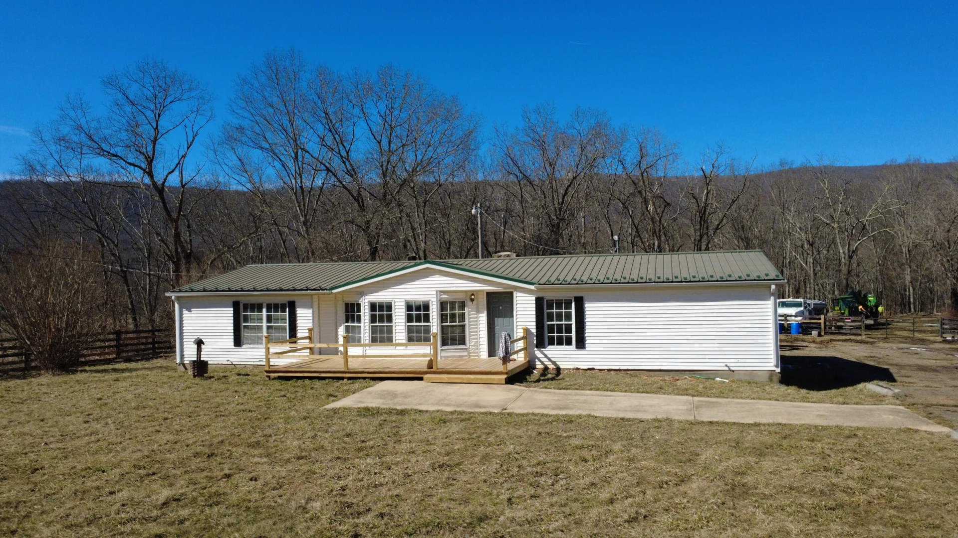 9210 Potts Creek RD