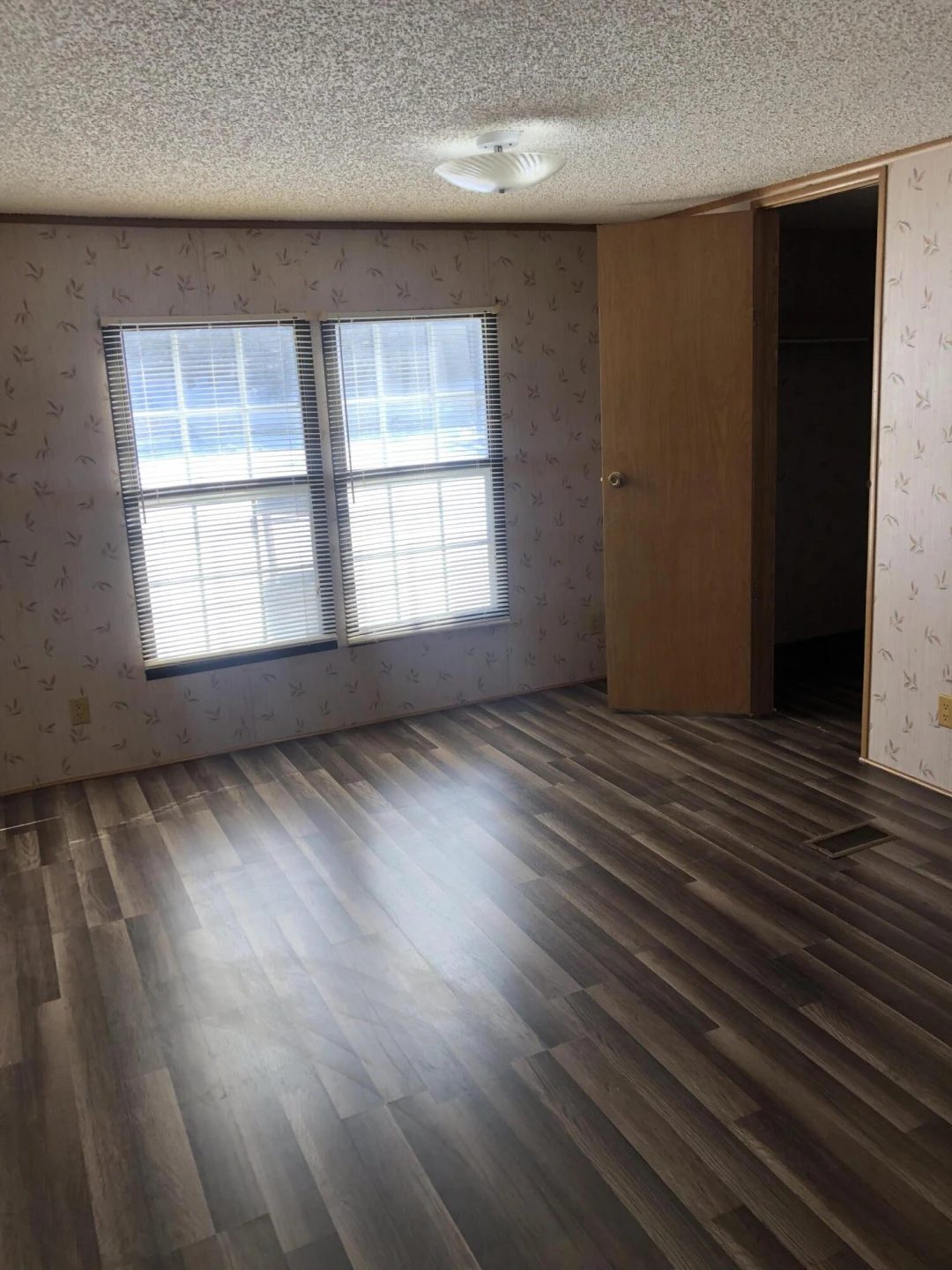9210 Potts Creek RD - Photo 18