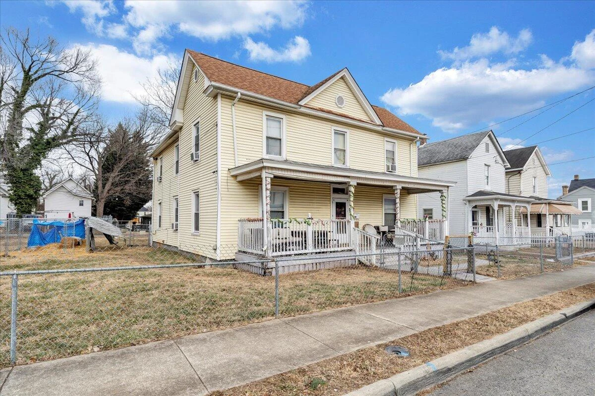 1229 Loudon AVE NW